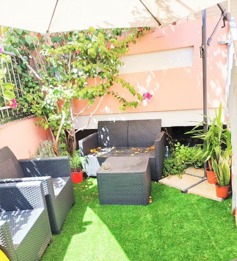 Bougainvillea Home - Ospedale Policlinico Monserrato Buitenkant foto